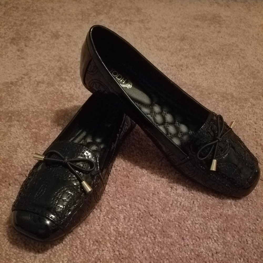 Black flats